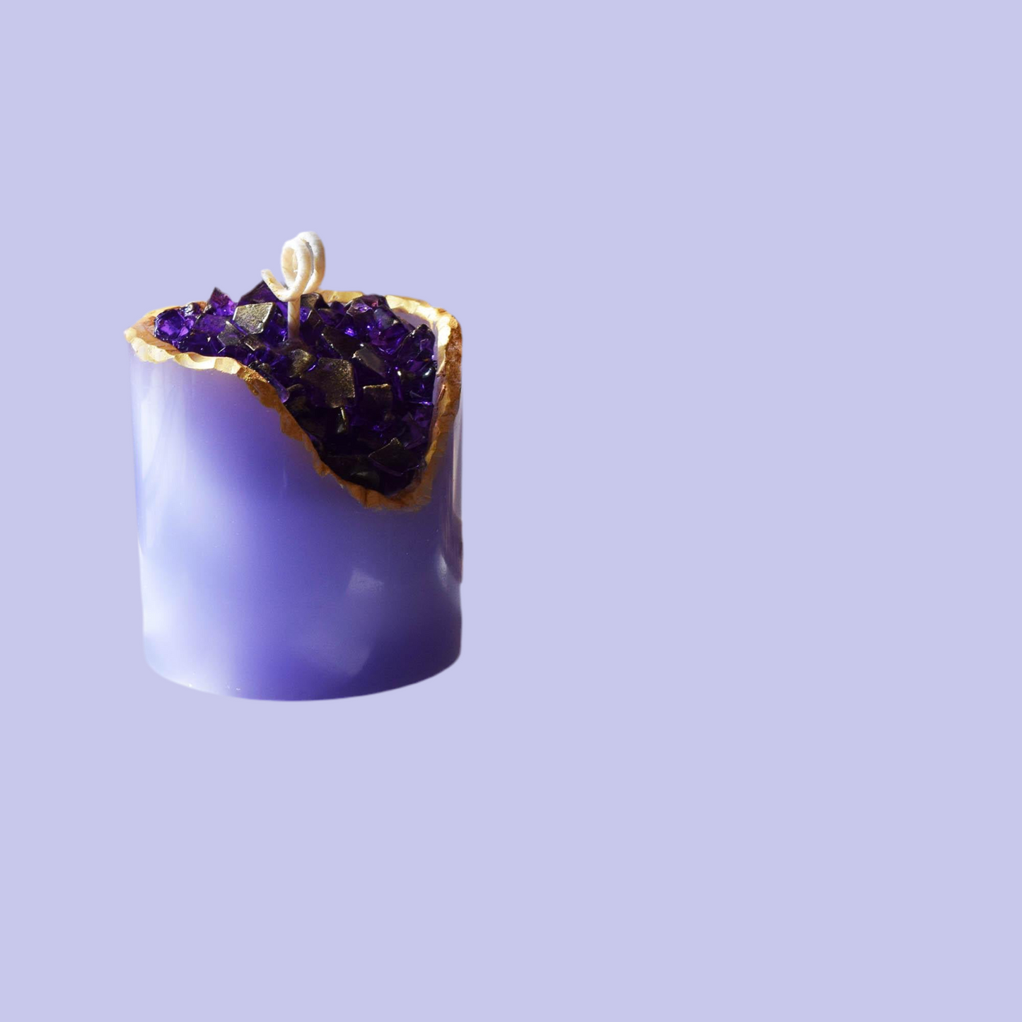 Amethyst Crystal Candle – Handmade Wax Geode