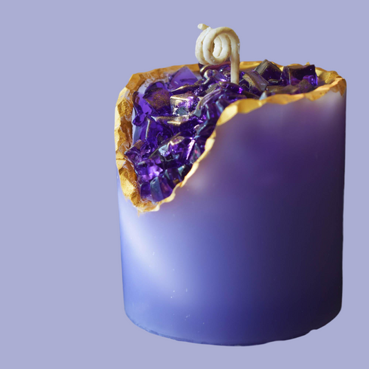 Amethyst Crystal Candle – Handmade Wax Geode